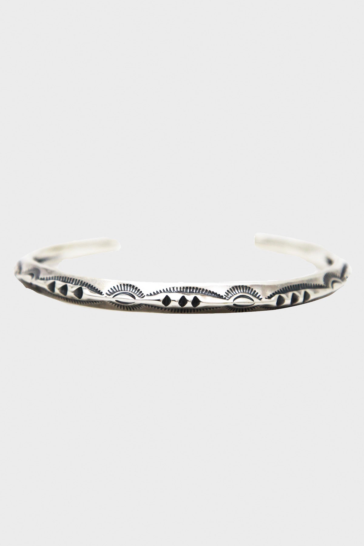 thin triangle bracelet leaf – canoe club