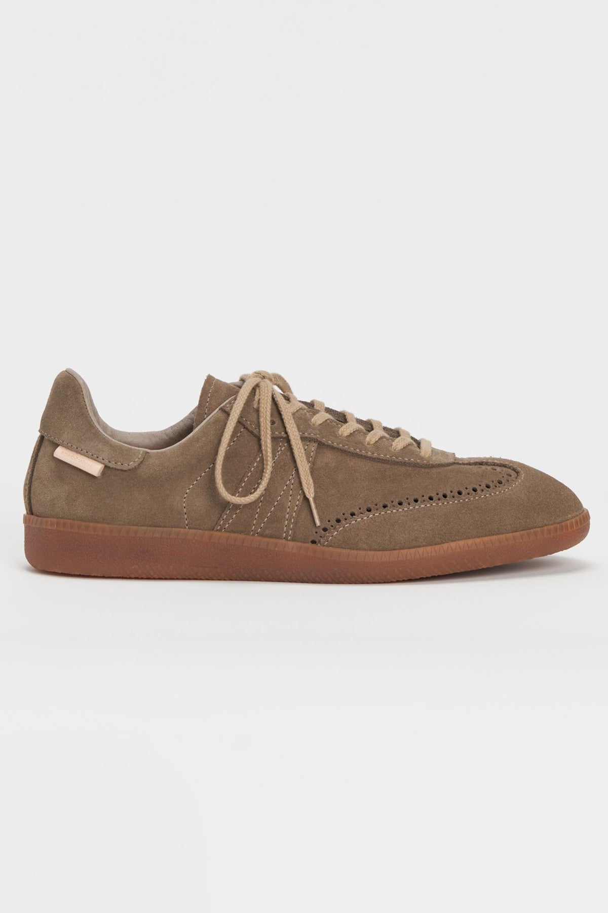 Hender scheme citizen trainer-