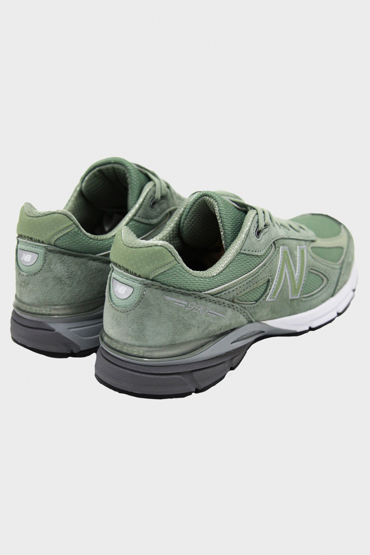 New Balance 990v4 Shoes | Silver Mint 