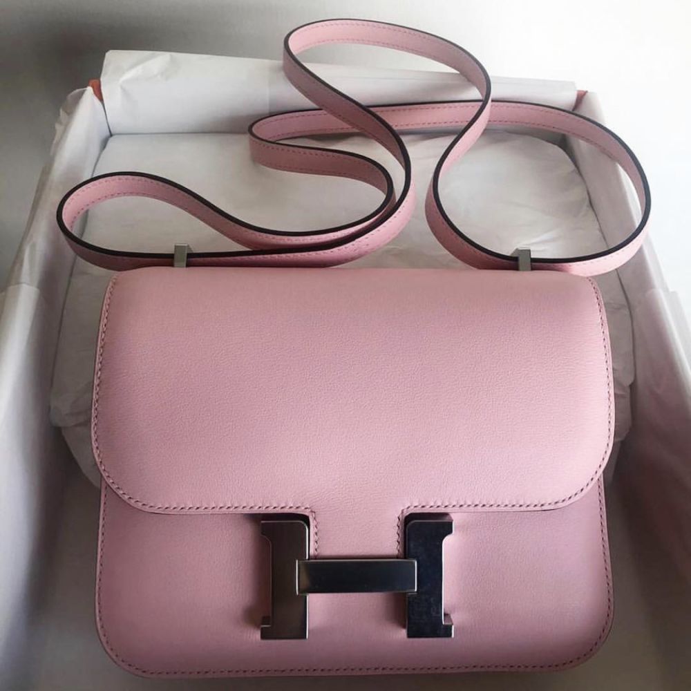 Hermès Constance 18 Rose Sakura Swift 