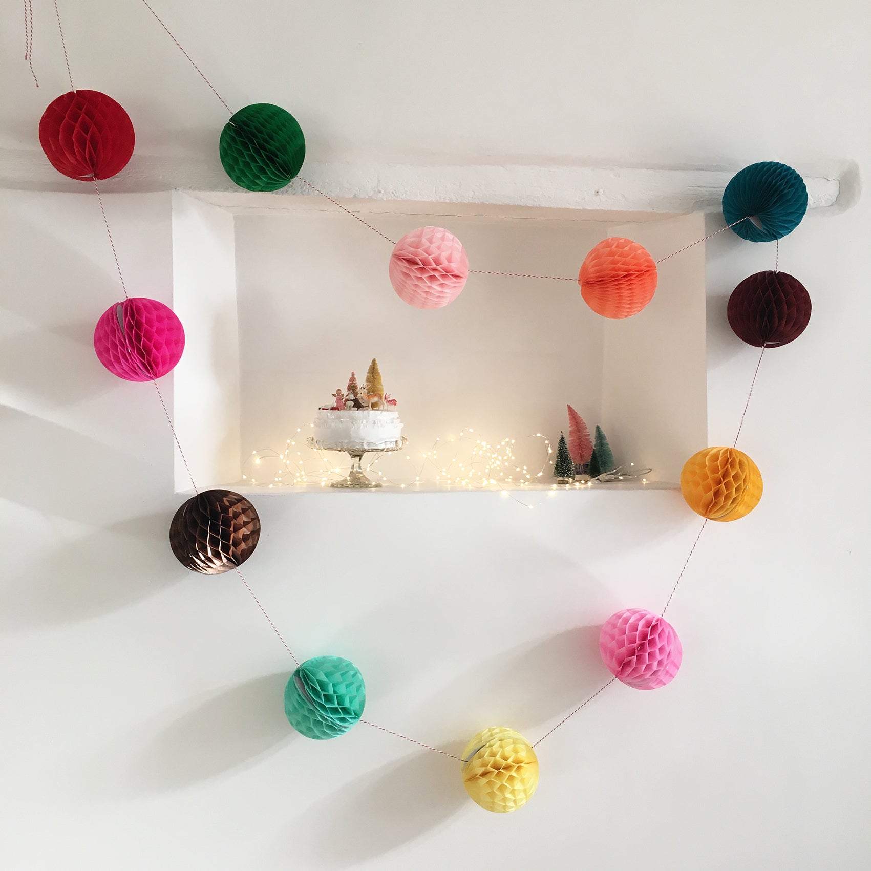 paper ball garland