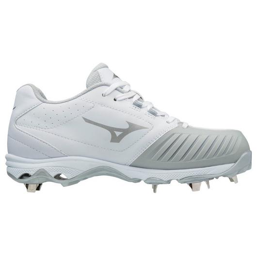 black mizuno softball cleats