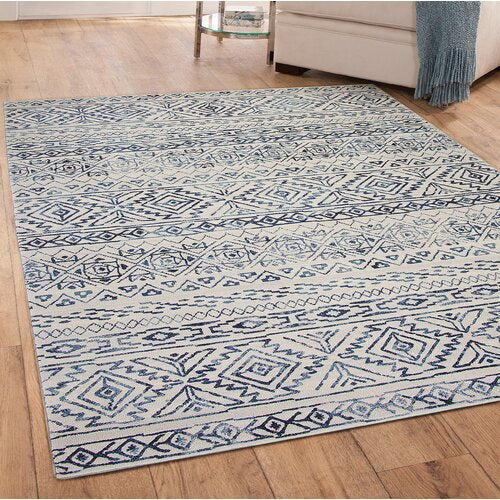 Coppermead Machine Woven Synthetic Ivory/Blue Indoor Area Rug 8' x 10'