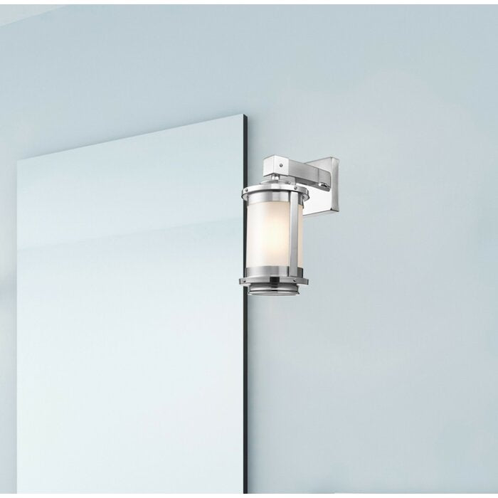 Lima 1-Light Armed Sconce