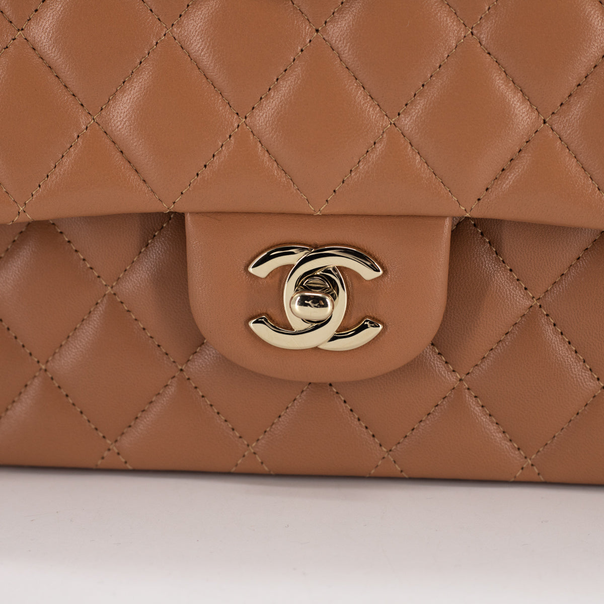 chanel sweet flap 21p