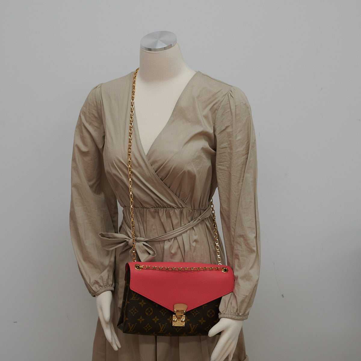 Louis Vuitton Pallas Chain Rose Litchi Monogram Canvas 2way Shoulder Bag  M50070  Ideal Luxury