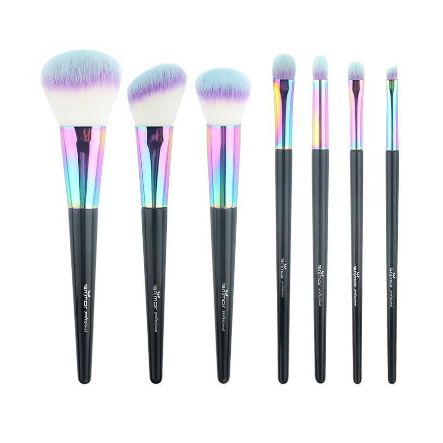 High Quality Set Of Makeup Brushes