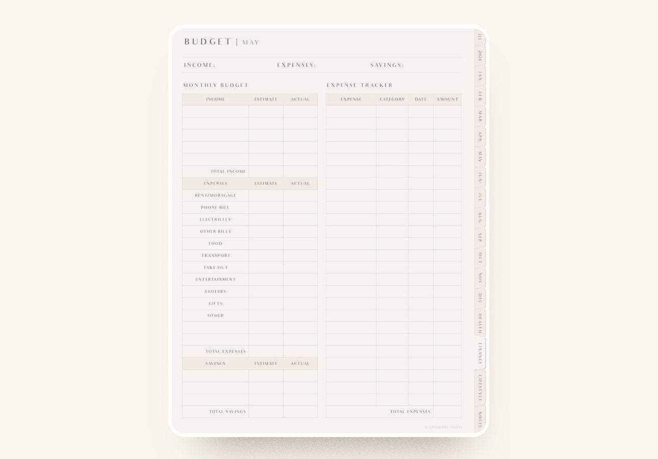Monthly Budget Planner in French Printable PDF to Download in A4