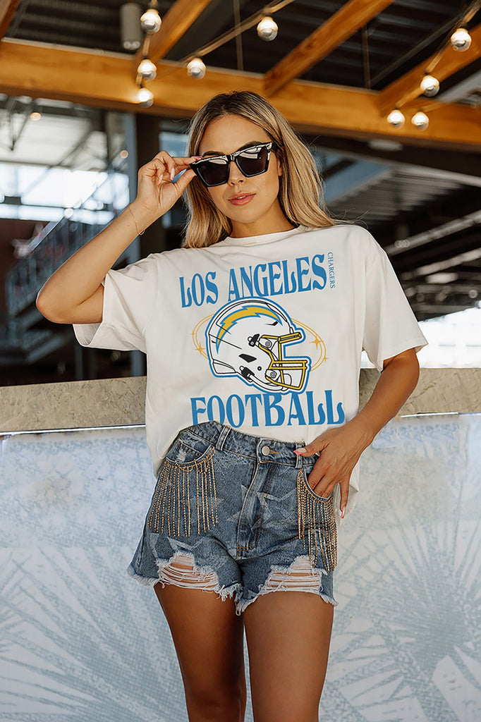 LOS ANGELES CHARGERS TACKLE TITAN SHORT SLEEVE BOYFRIEND FIT