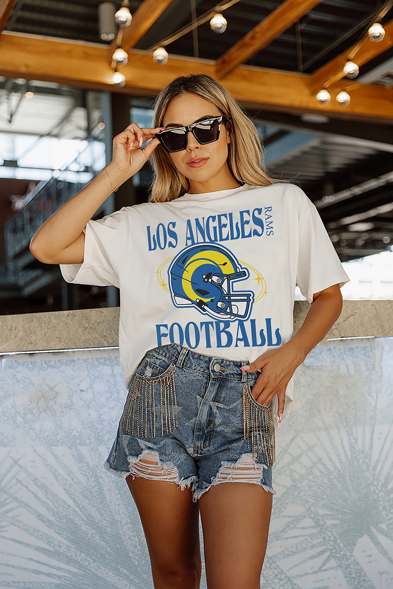 SAN FRANCISCO 49ERS VICTORIOUS VIXEN SHORT SLEEVE FLOWY TEE – Gameday  Couture