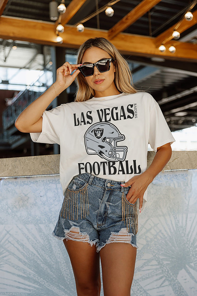 Las Vegas Raiders Gameday Couture Women's Gridiron Glam Cropped T-Shirt -  Gray