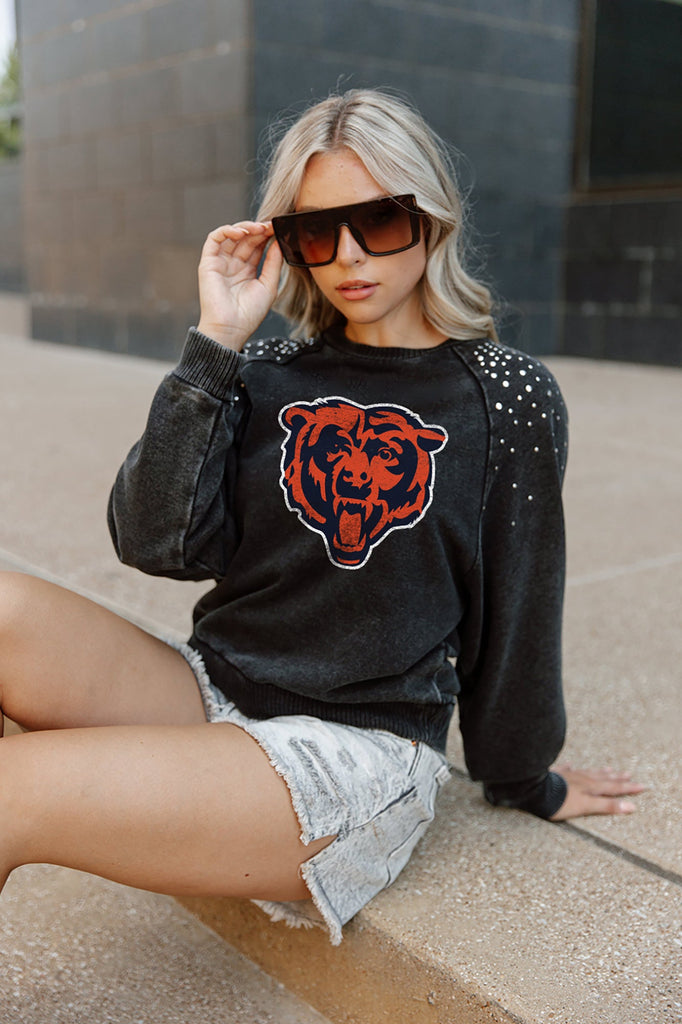 CHICAGO BEARS GAMEDAY GLITZ LONG SLEEVE TEE WITH SEQUIN TRIM BACK