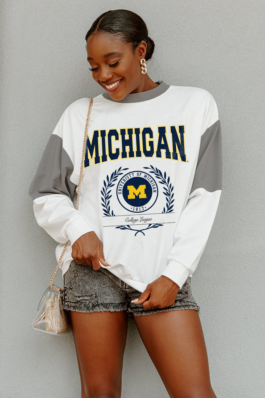 MICHIGAN WOLVERINES VINTAGE CLASSIC COLORBLOCK SLEEVE SWEATSHIRT