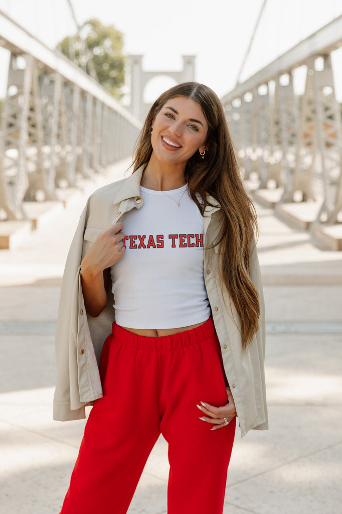 LOS ANGELES CHARGERS GRIDIRON GLAM SHORT SLEEVE CROP TEE WITH SPORT STRIPE  DETAIL