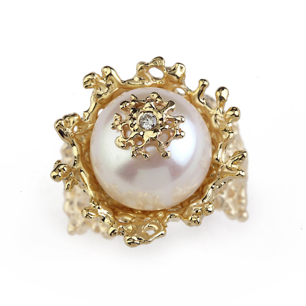 Coral Flower Pearl Diamond Gold Ring – aroshataglia
