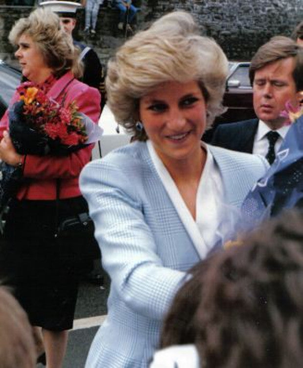 Princess Diana’s autograph: the People’s Princess