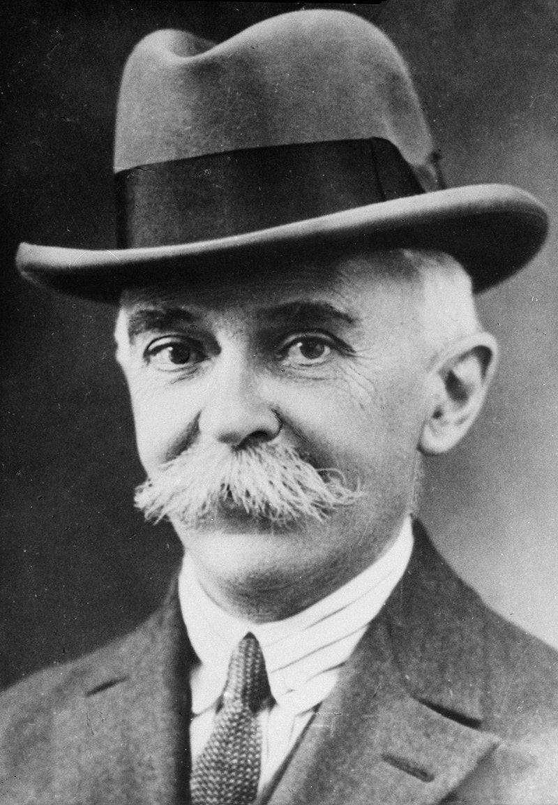 Pierre De Coubertin