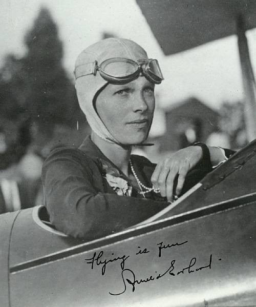 Amelia Earhart signed photo autograph 