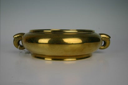 Chinese bronze censer auctions for $14,200 