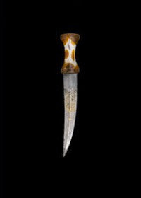 £1.7m Gold dagger owned by Shah Jahan 