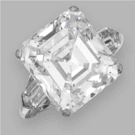 White Diamond Ring (9.58 carats, set in platinum)