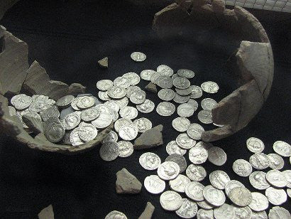 Roman coin hoard 