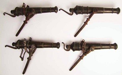 Antique swivel guns 