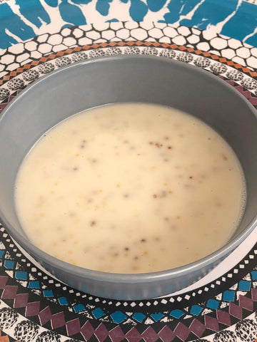 Salsa veganesa con leche de avena y mostaza de dijon