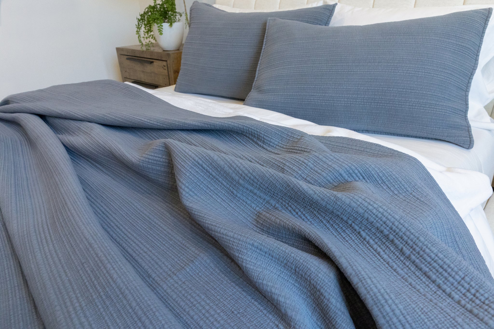 Holiday gift guide: So Soft Stonewashed Quilted Blanket Set