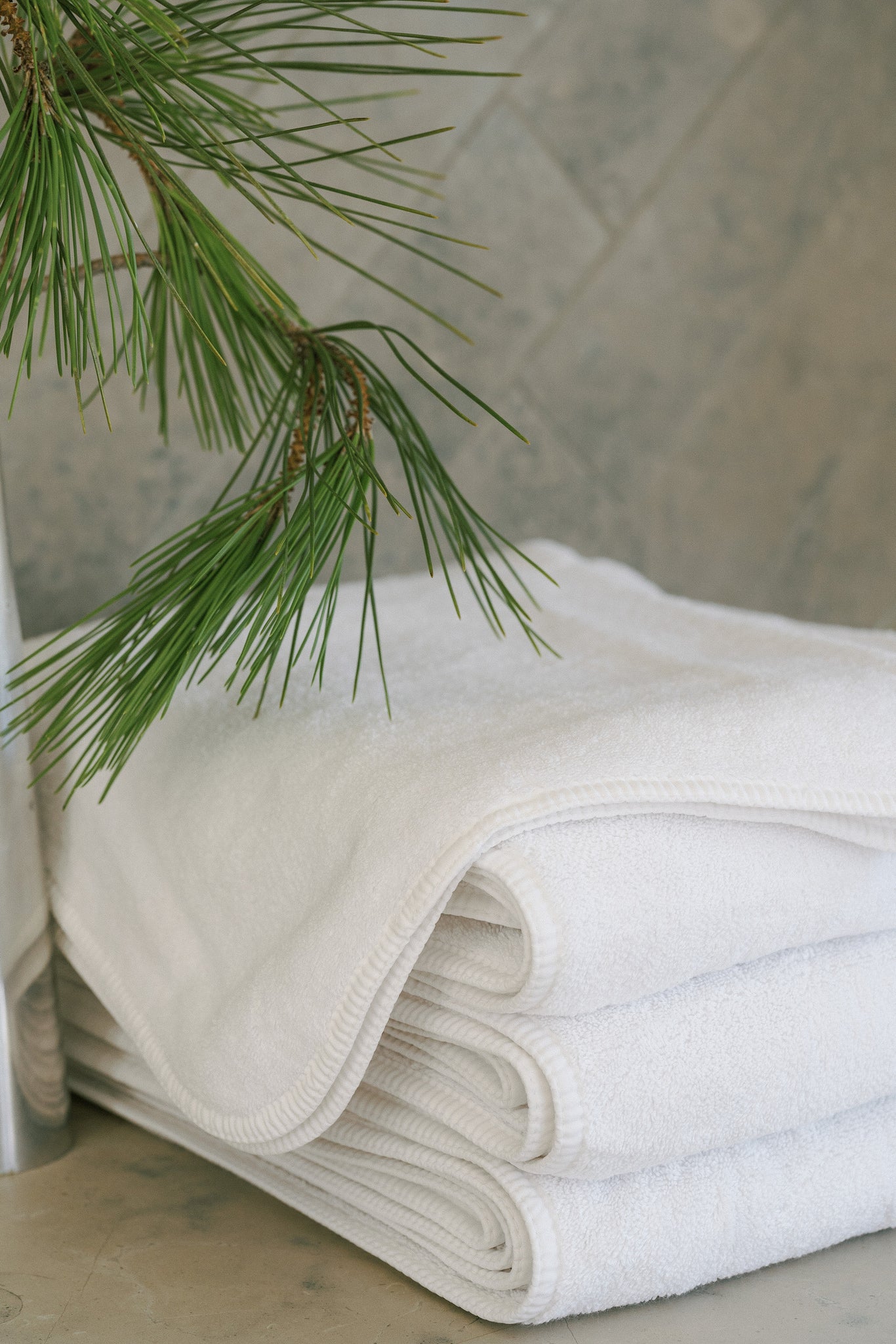 Luxurious bath towels from Jennifer Adams' collection