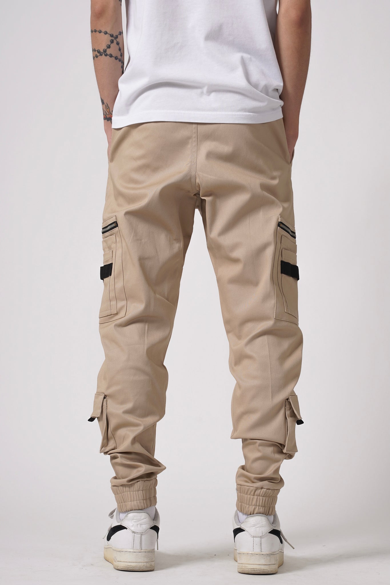 10 POCKETS CARGO PANTS IN LIGHT KHAKI – Haute Stuff Original