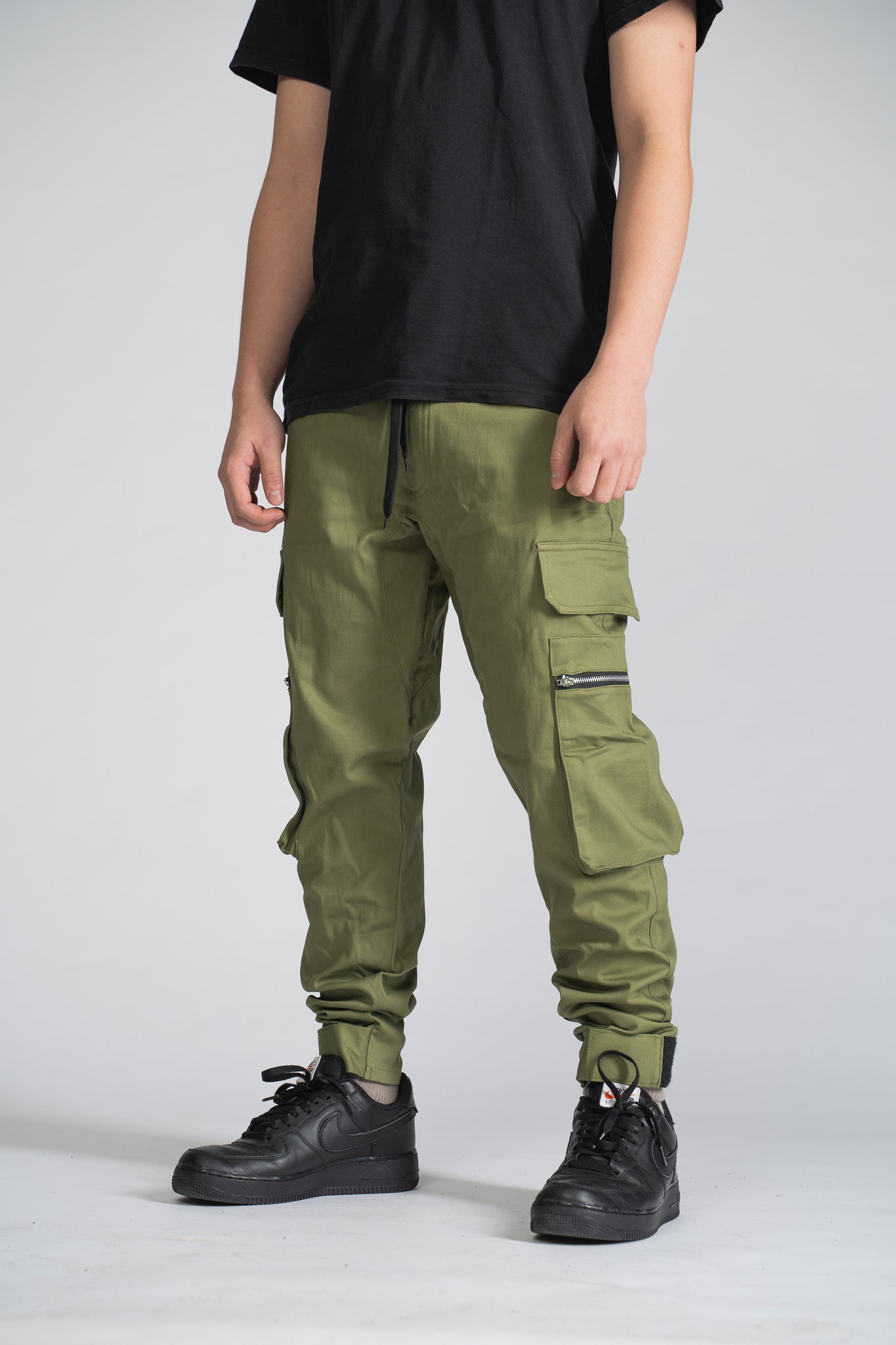 cargo pants with straps