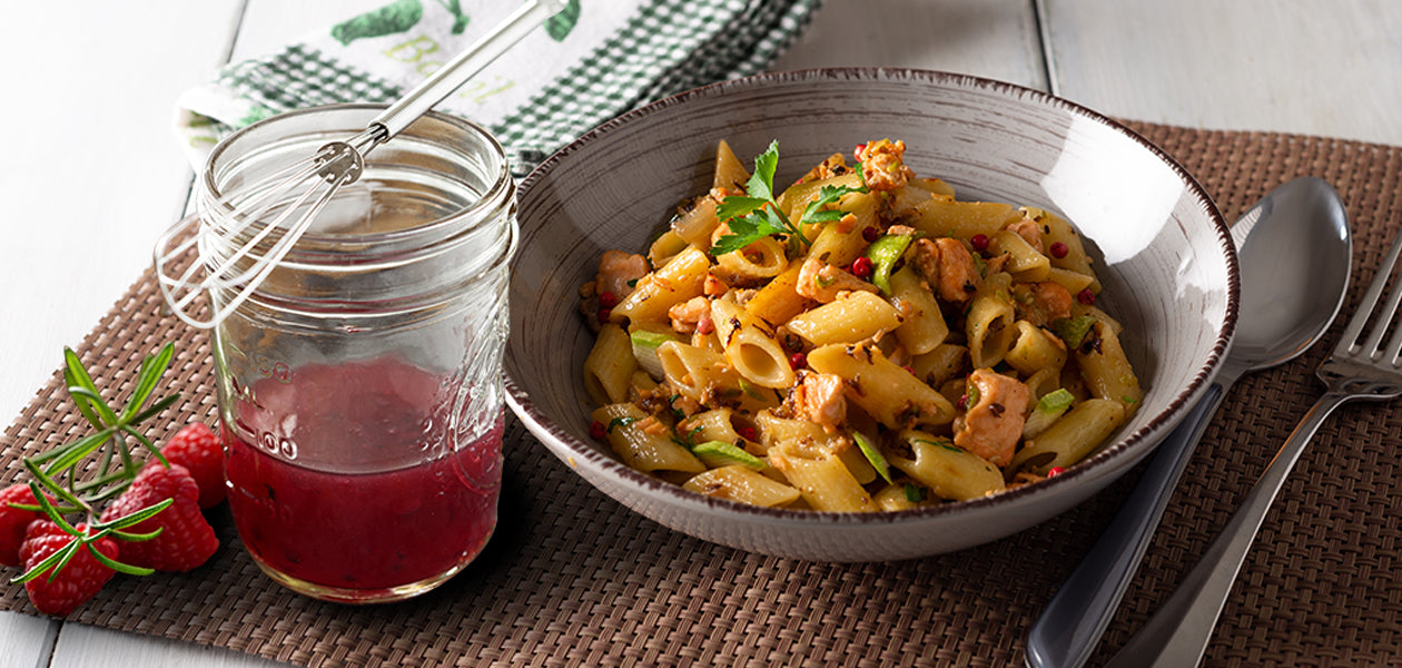 ISOPASTA PENNE WITH RASPBERRY WALNUT SALMON