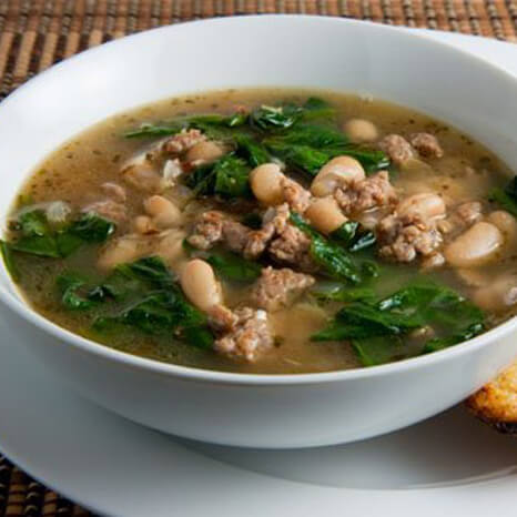 Slow Cooker Quinoa, White Bean, and Kale Soup