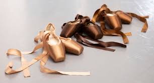 Gaynor Minden Sculpted Pointe Shoe  On Pointe Dancewear - Offering the  best in dance apparel, shoes, & accessories for the Seattle and  Bellevue/Eastside dance community