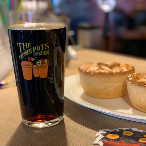 Cheriton ale in glass with pies