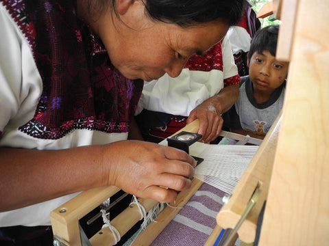 Thread Spun artisan partners in Guatemala handweave textiles and are paid fairly for their work.