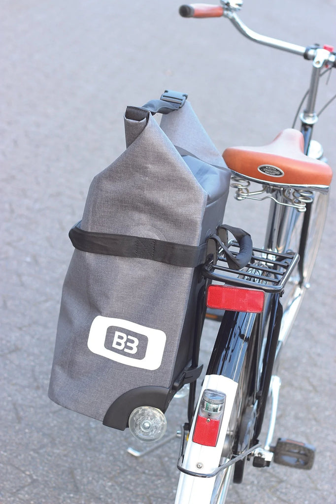 B&W Pannier Bag - B3 Bag Grey - Bike waterproof (35L to 48L) – Action Emporium