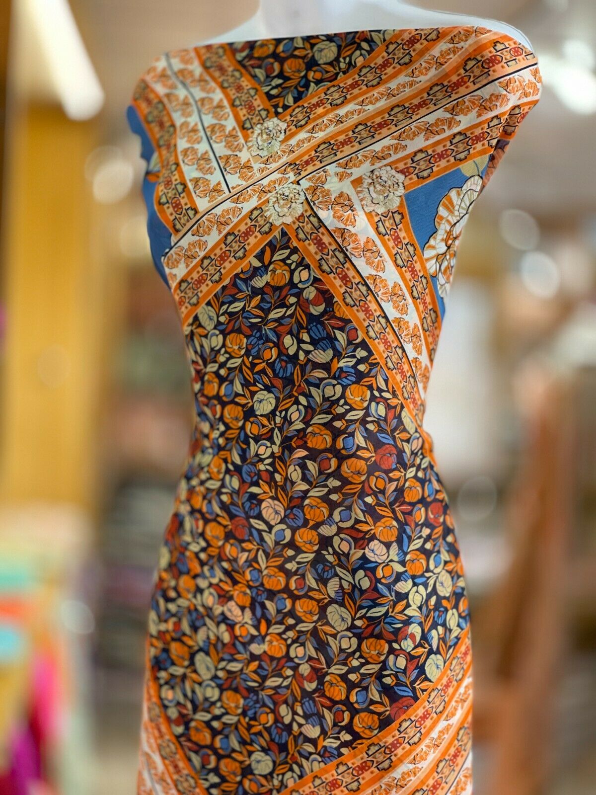 Blandede Blomster ornamental Chiffon Georgette Kjole tørklæde Stof M - Textiles
