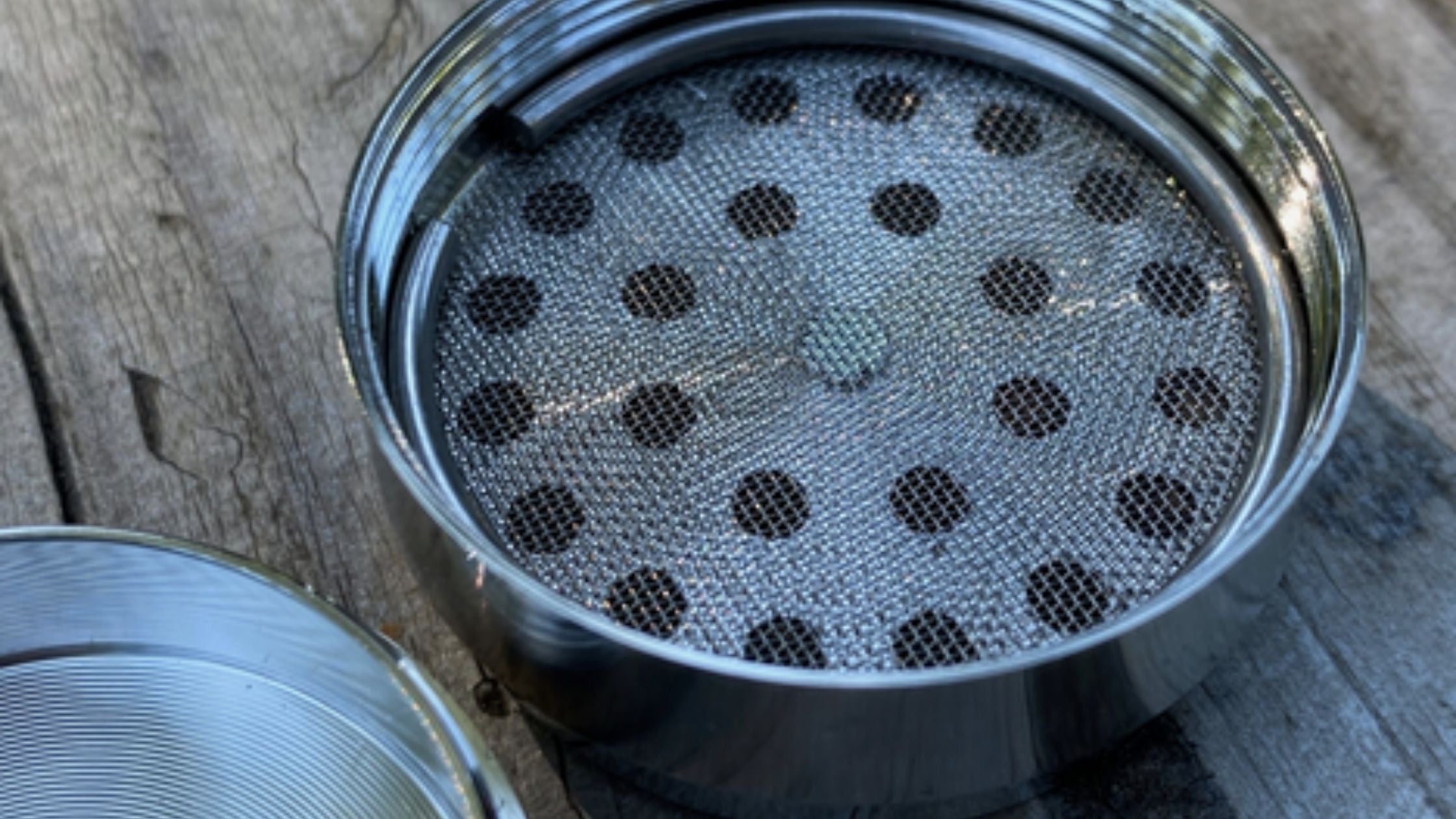 How to Clean a Grinder Screen  Resolution Colo - resolutioncolo