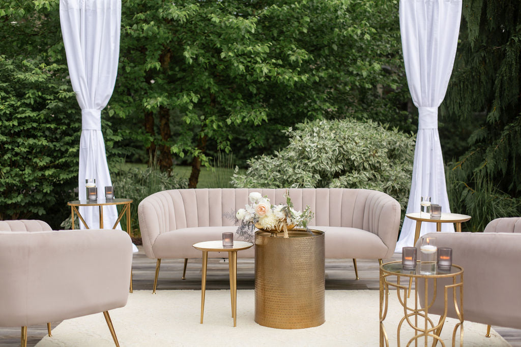 blush seating lounge 