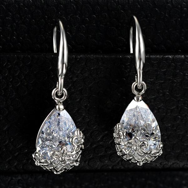 Gold Silver Crystal Drop Earrings – SleekZPro