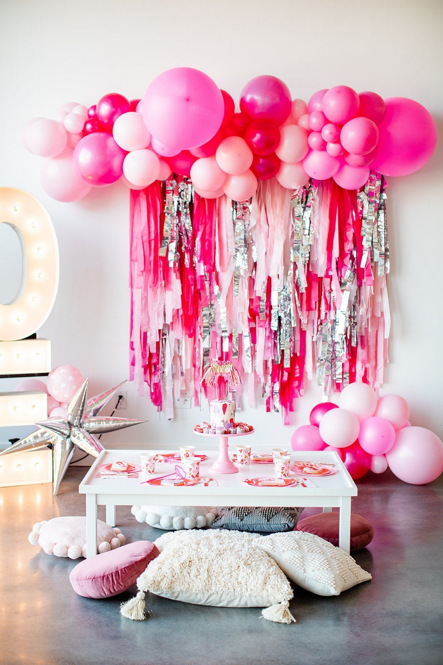 9 [40th-Birthday] Party Ideas for Every Style - PartySlate