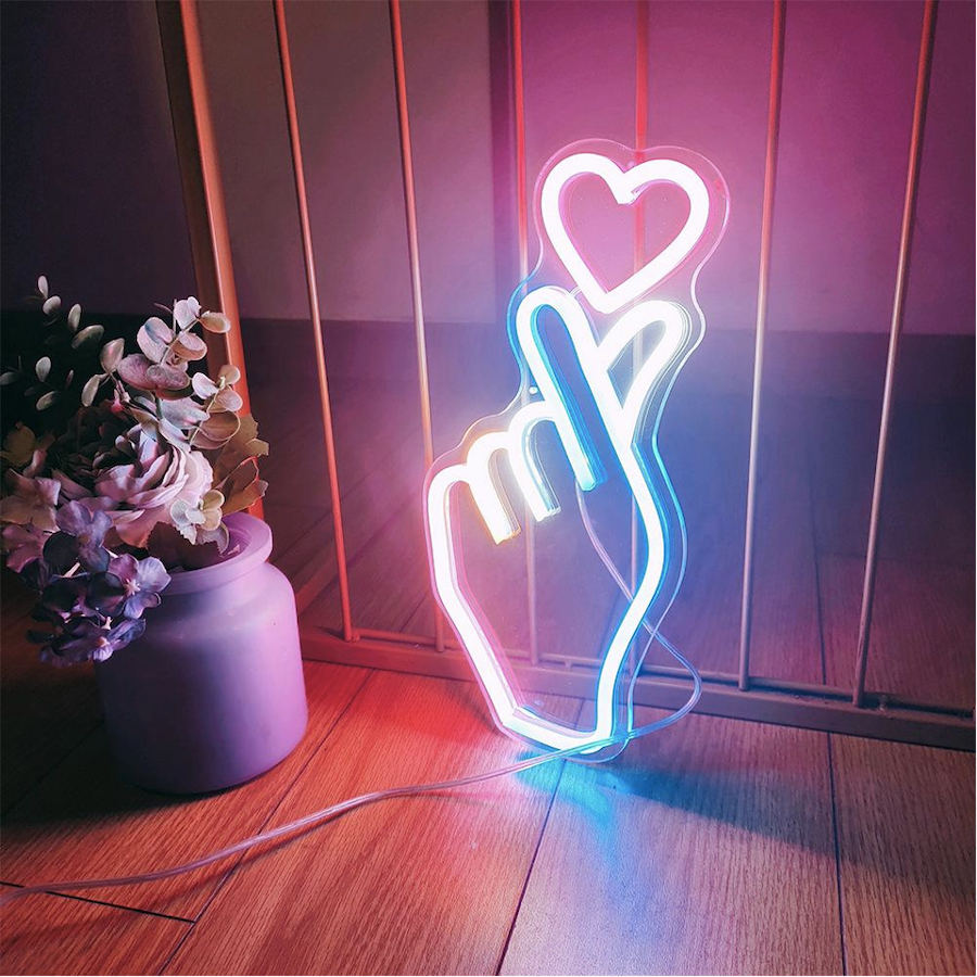 20+ Happy Valentine’s Day Neon Signs To Make It Memorable