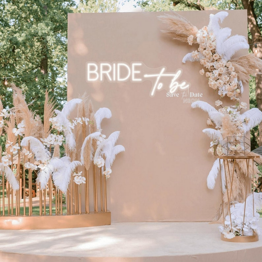  Bride to Be LED neon sign in warm white