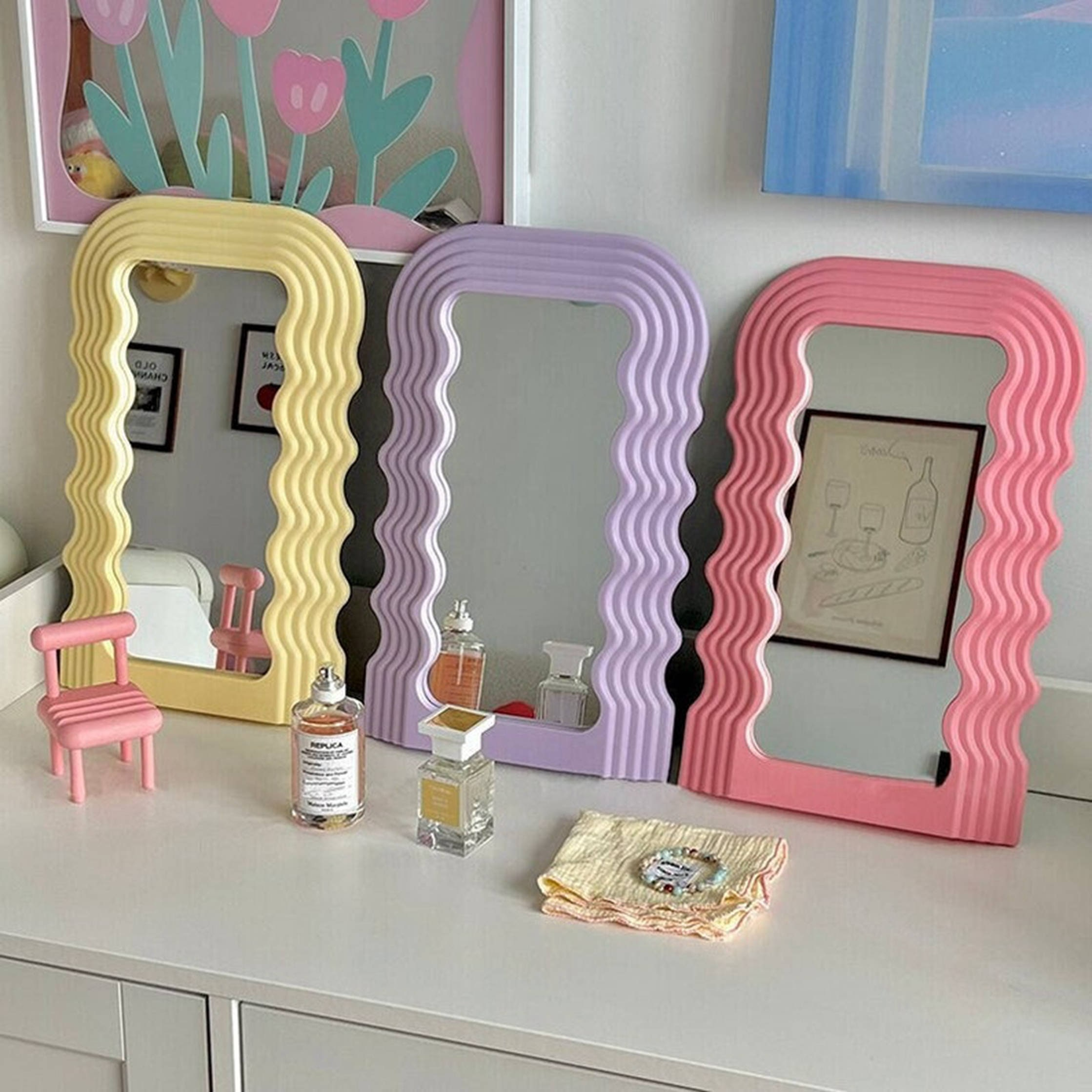 Tstarer Pink Wave Vanity Mirror