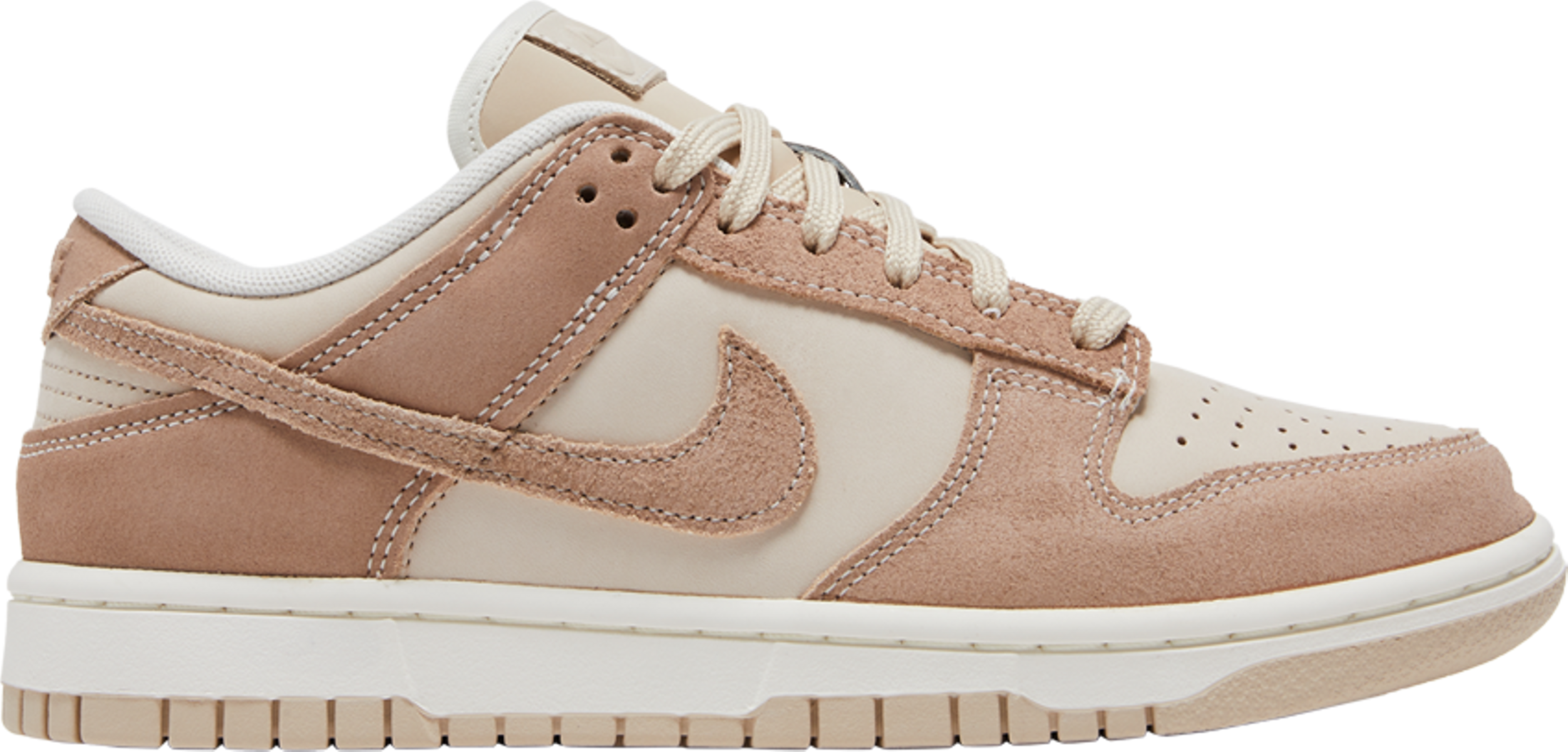 Nike Wmns Dunk Low SE Sneaker in Sandrift - FD0873 126