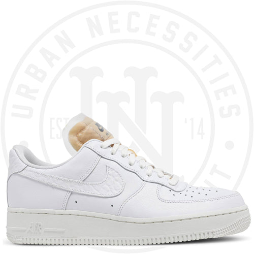 Nike Wmns Air Force 1 '07 LX - Da8301-100 - Sneakersnstuff (SNS)