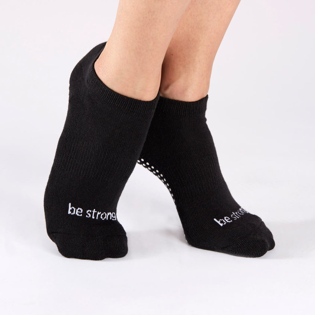 Be Strong Grip Socks (Black/White) | Sticky Be Socks