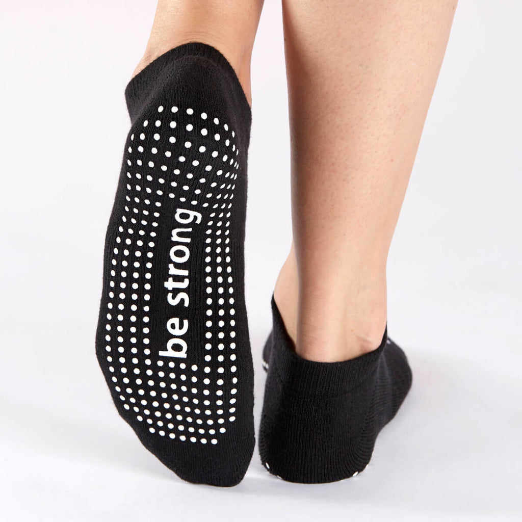 Be Strong Grip Socks (Black/White) | Sticky Be Socks
